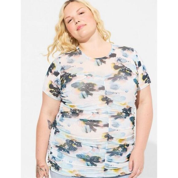Torrid mesh crew neck ruched top - Picture 1 of 7